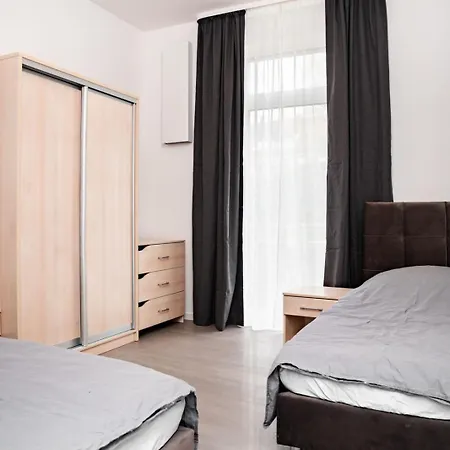 Mit 4 Schlafzimmern Apartmán *